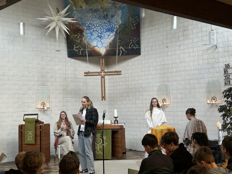 Mehr über den Artikel erfahren Gottesdienst zum Buß- und Bettag in der Petruskirche Oldau-Ovelgönne