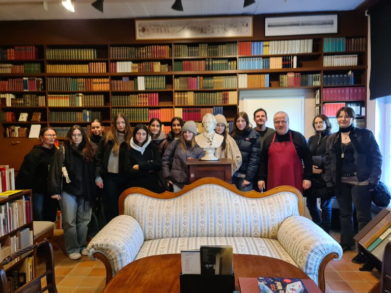 Mehr über den Artikel erfahren Literatur zum Anfassen – unser Besuch in Bargfeld