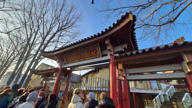 Mehr über den Artikel erfahren Zu Besuch in der Pagode Viên Giác in Hannover