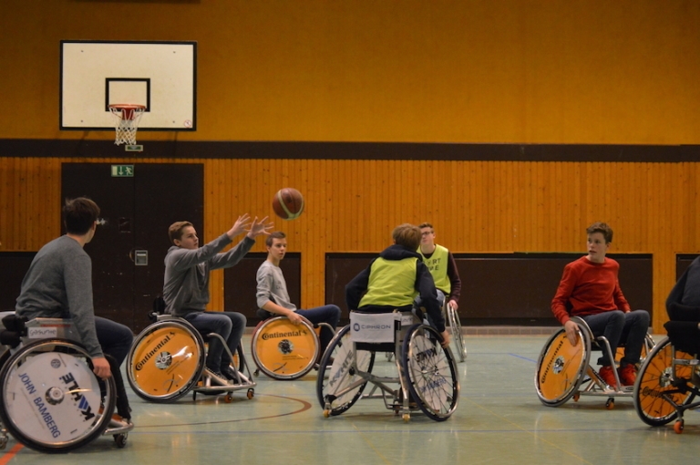 Mehr über den Artikel erfahren „Von Behindertensportlern lernen“ – Projekttag am Hölty-Gymnasium (CelleHeute am 01.02.2016)