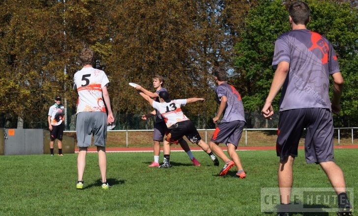 Mehr über den Artikel erfahren Video zu den Deutschen Junioren Meisterschaften im Ultimate Frisbee 2016 (auch CelleHeute vom 19.09.2016)
