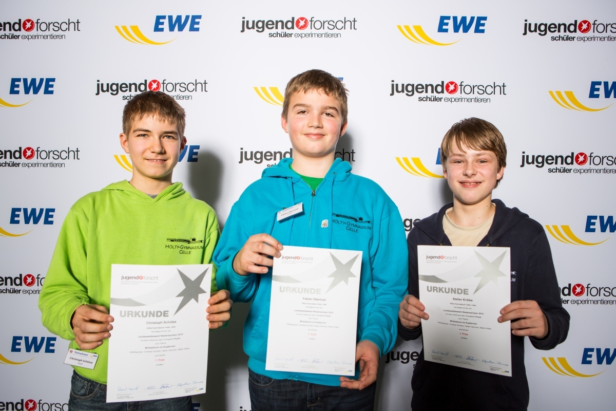 Du betrachtest gerade Hölty-Schüler Landessieger beim Jugend forscht Wettbewerb