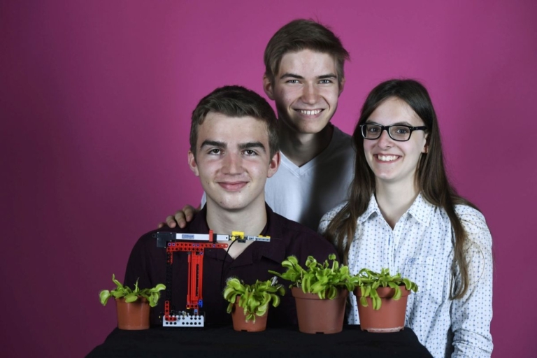 Mehr über den Artikel erfahren Celler Schüler erreichen zweiten Platz beim Bundesfinale von Jugend forscht (Celler Presse am 05.06.2018)