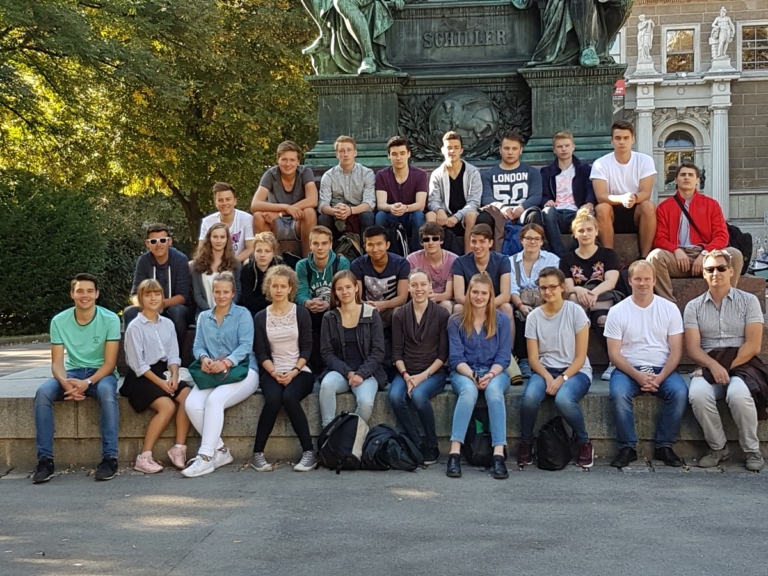 Mehr über den Artikel erfahren Jahrgang 12 auf Studienfahrt in Wien